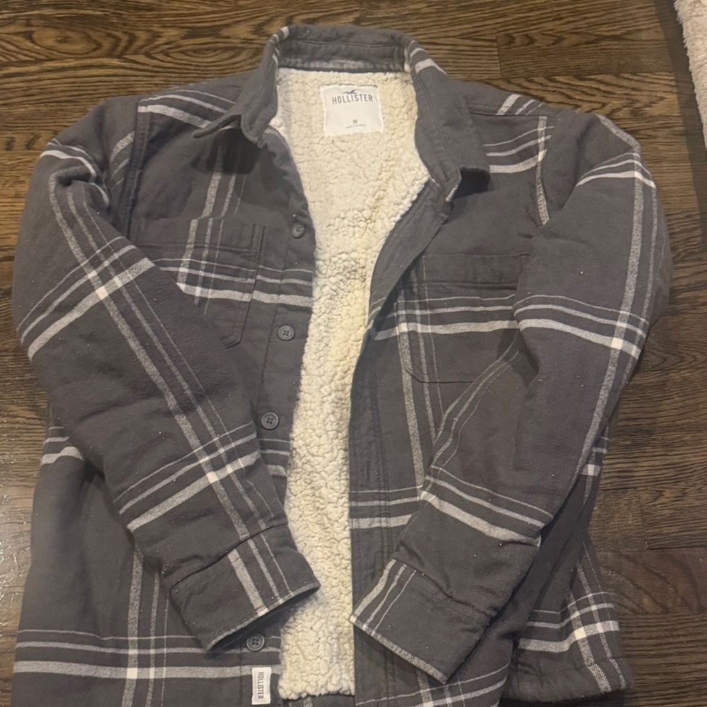 Hollister Charcoal Plaid Jacket with Sherpa Lining